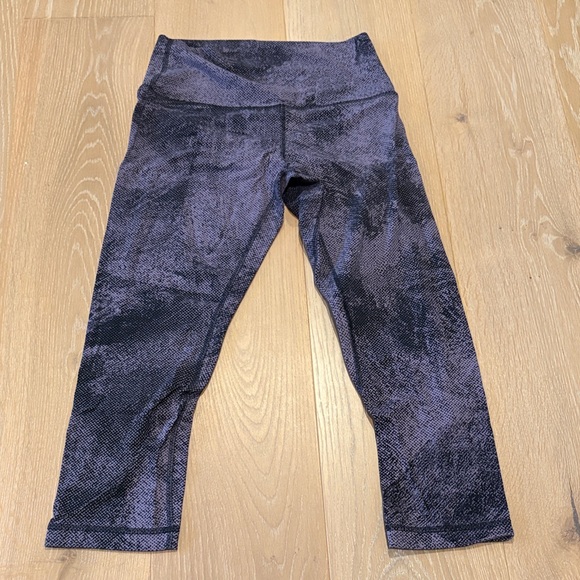 Lululemon Size 8 Black and Purple Leggings Bundle. - Picture 3 of 3